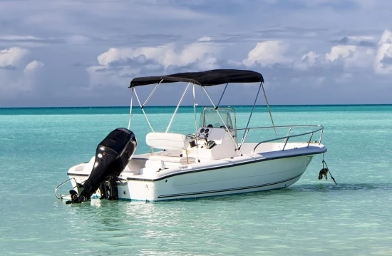 R&eacute;novation taud de bateau