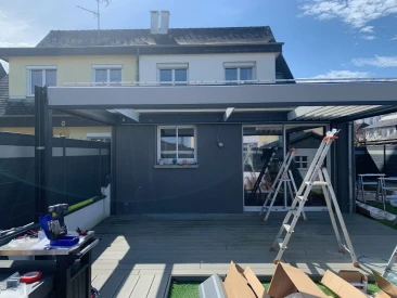 la pose des lames orientables est une &eacute;tape importante