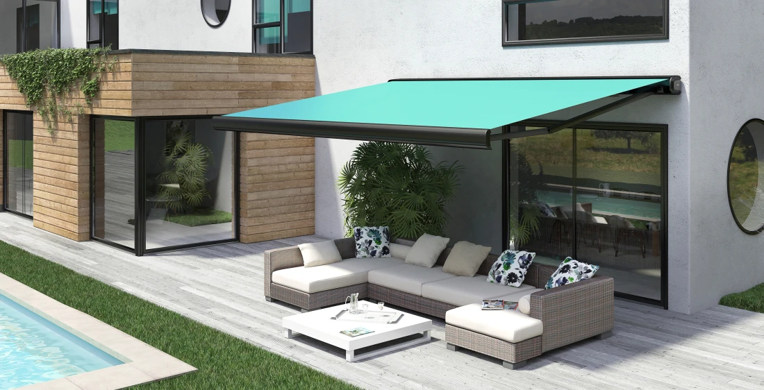 le store extérieur : un élément design et utile pour profiter de votre terrasse