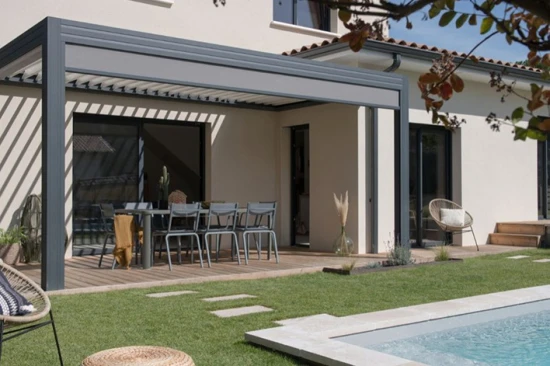 pergola bioclimatique aluminium